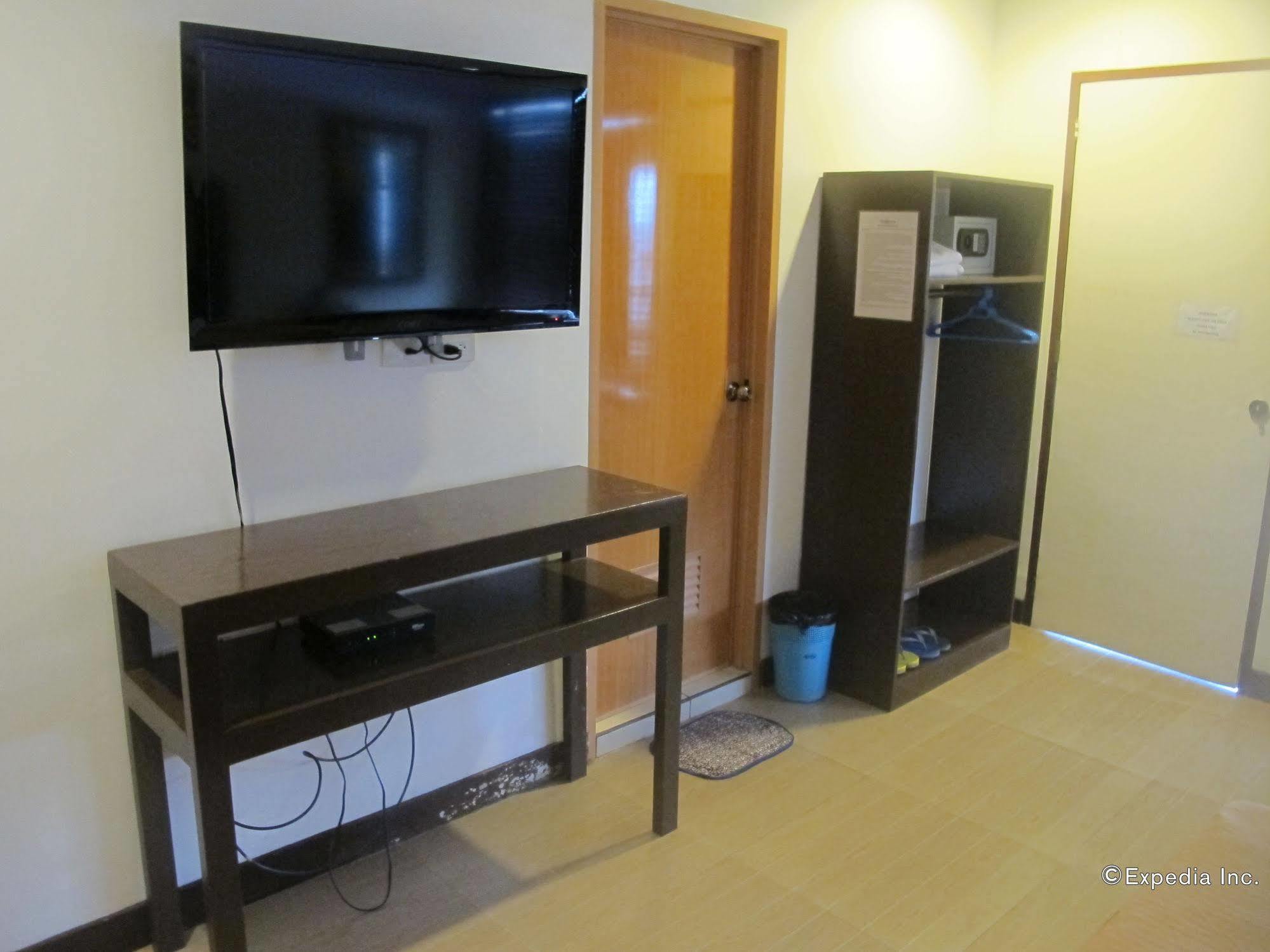 Bluefins Resort Lapu-Lapu City Zewnętrze zdjęcie