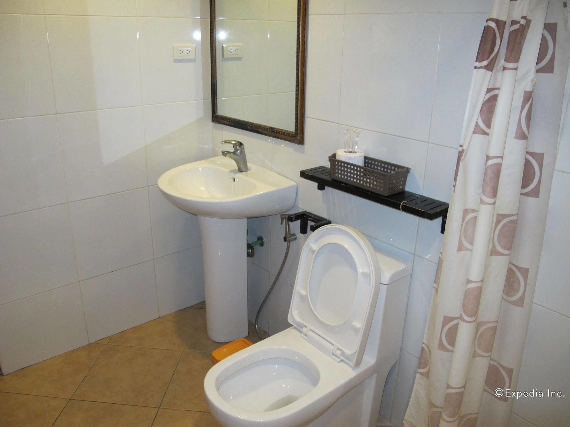 Bluefins Resort Lapu-Lapu City Zewnętrze zdjęcie