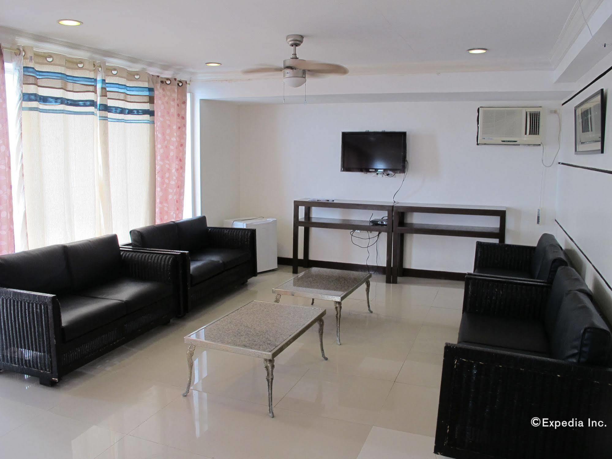 Bluefins Resort Lapu-Lapu City Zewnętrze zdjęcie